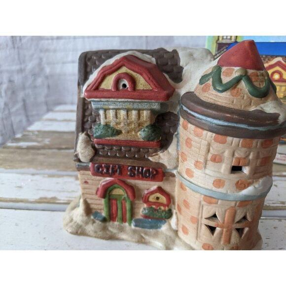 Christmas streets gift shop 1992 House village min - Picture 2 of 7